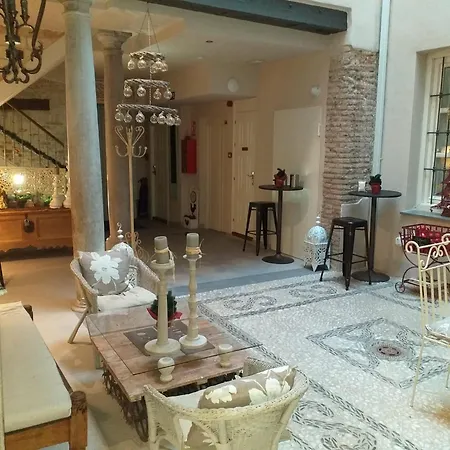Palacio Almagra Appartement