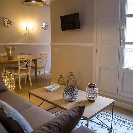 Lägenhetshotell Palacio Almagra