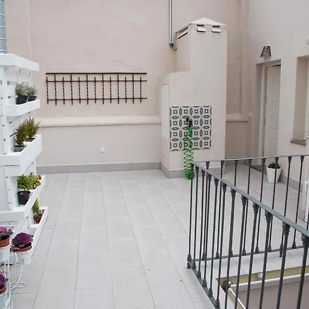 Lägenhetshotell Palacio Almagra Granada